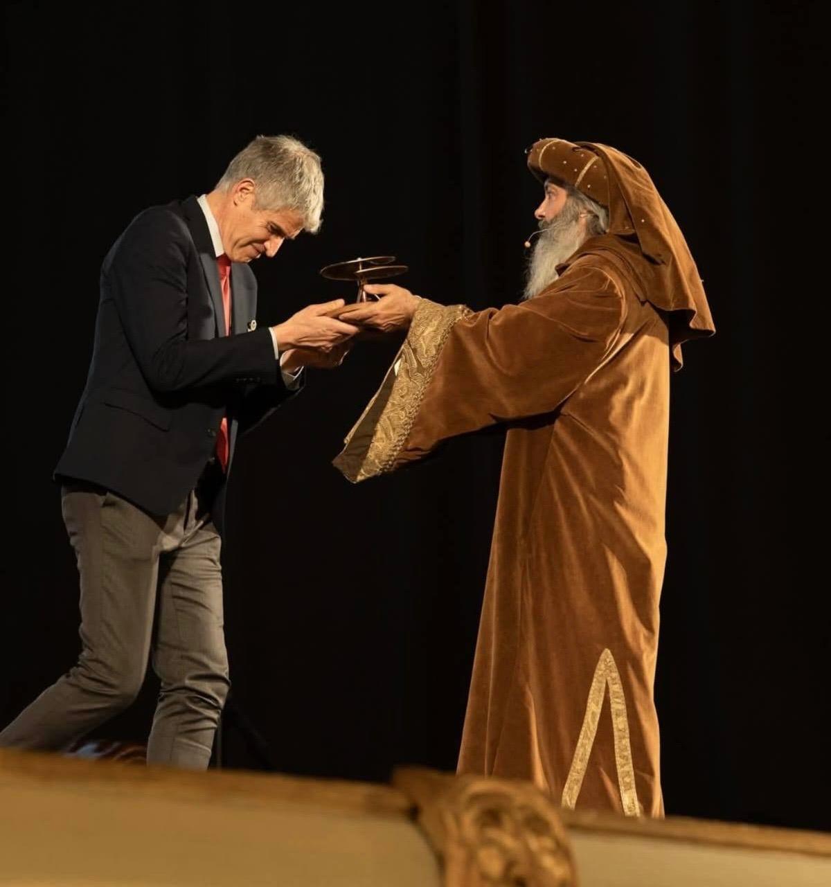 Eugenio Lanzetta durante l’evento Auguri Maestro dedicato a Leonardo